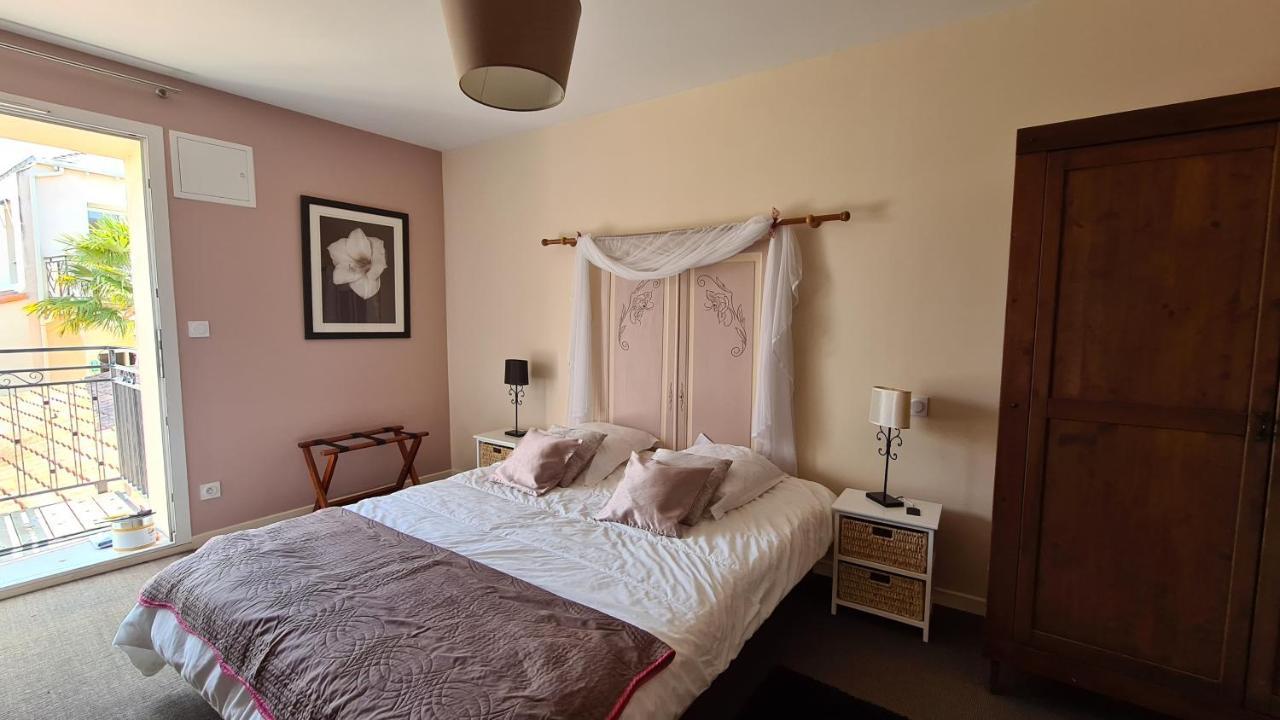 Alysa Hotel Parthenay Exterior foto